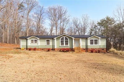 /international/us/1085-brookview-lane-germanton-nc-110106039766/