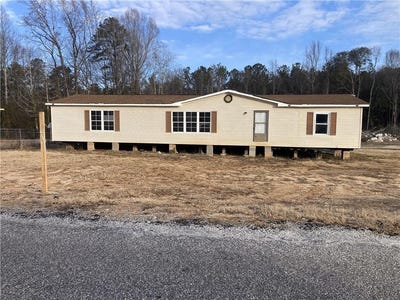 /international/us/33-lee-road-4-auburn-al-110108469262/