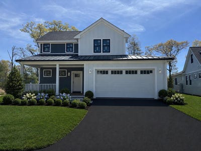 /international/us/23-josiah-path-falmouth-ma-110108300546/