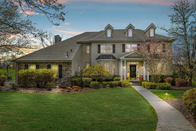 /international/us/111-mansion-ridge-boulevard-monroe-ny-110099095541/
