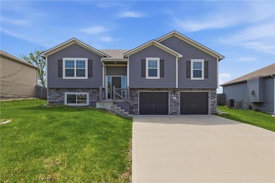 /international/us/513-bud-lane-belton-mo-110107353047/