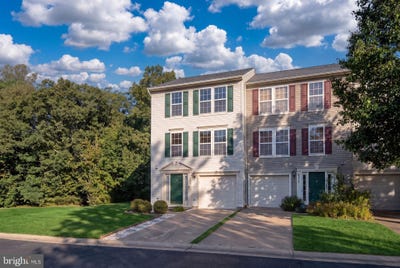 /international/us/4715-colonnade-way-fredericksburg-va-110110378754/