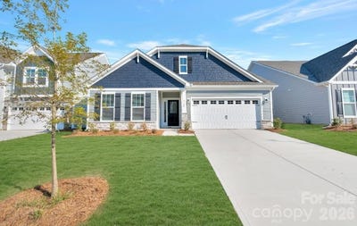 /international/us/1320-fremont-drive-wingate-nc-110104049644/