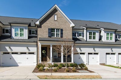 /international/us/1105-laurelwood-drive-durham-nc-110107156348/