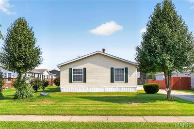 /international/us/86-meadowbrook-drive-o-fallon-il-110120582445/