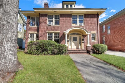 /international/us/210-e-48th-street-savannah-ga-110097591690/