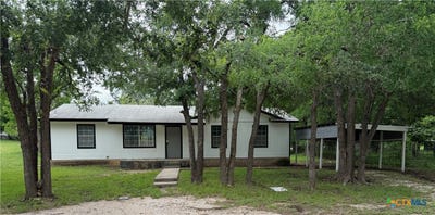 /international/us/408-n-spring-street-lampasas-tx-110107438891/