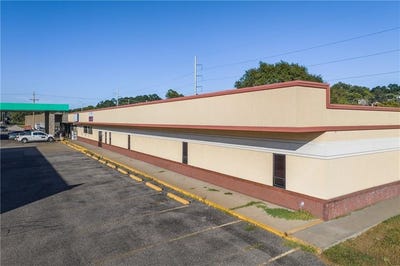 /international/us/1515-st-joseph-avenue-st-joseph-mo-110093973984/