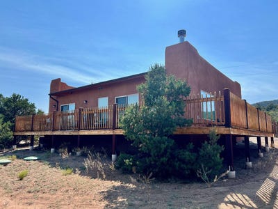/international/us/23-tatanka-trail-ranchos-de-taos-nm-110119302358/