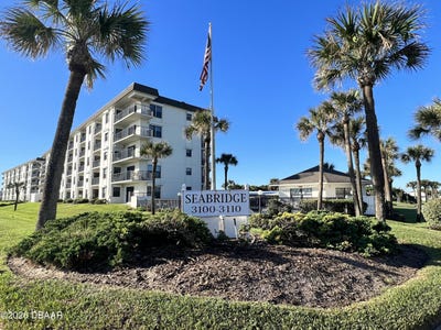 /international/us/3100-ocean-shore-boulevard-ormond-beach-fl-110107727207/