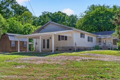 /international/us/182-beech-springs-road-hertford-nc-110107827510/