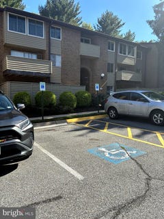 /international/us/19307-club-house-road-gaithersburg-md-110120582946/