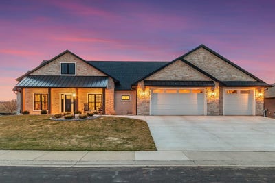 /international/us/532-royal-st-pats-drive-wrightstown-wi-110106956317/