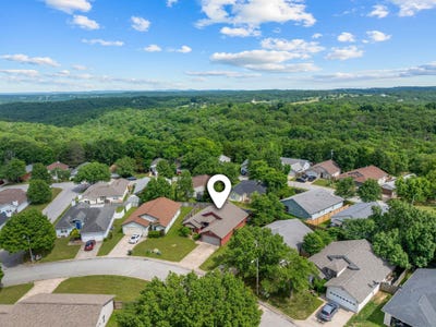 /international/us/180-quail-run-road-branson-mo-110108498963/