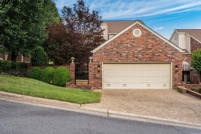 /international/us/801-pleasant-valley-dr-5-little-rock-ar-110107956757/