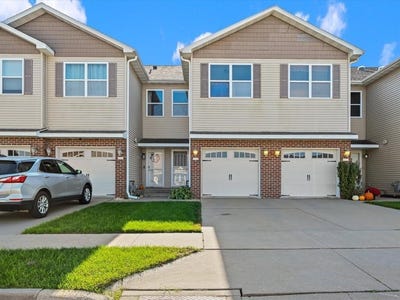 /international/us/2664-millstone-dr-dubuque-ia-110120614168/