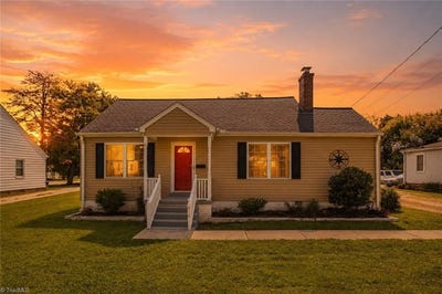 /international/us/418-s-maple-street-graham-nc-110119741816/