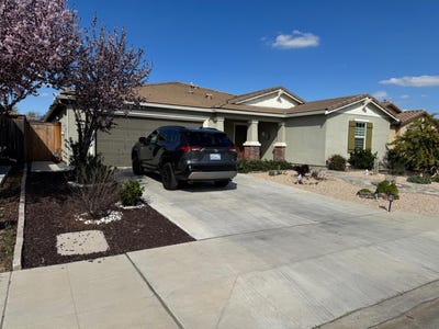 /international/us/6954-e-braly-fresno-ca-110106173442/