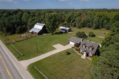 /international/us/8616-cedar-run-road-long-lake-twp-mi-110120002968/