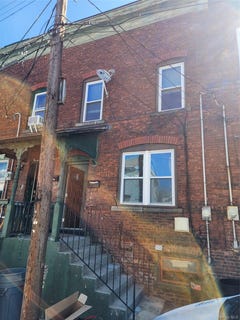 /international/us/11-coonley-court-staten-island-ny-110107404576/