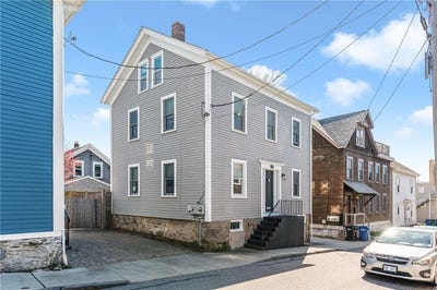 /international/us/23-holland-street-newport-ri-110108058712/