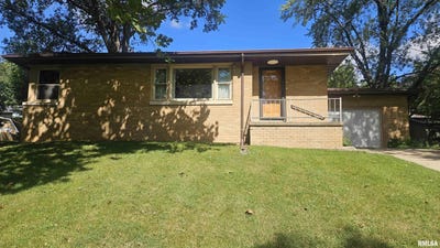 /international/us/343-s-sycamore-terrace-canton-il-110110321971/