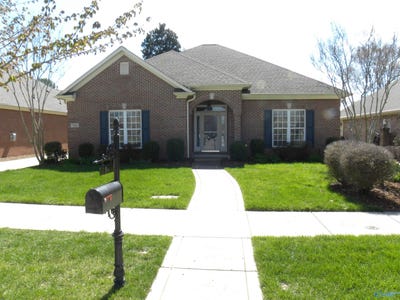 /international/us/54-belmont-place-madison-al-110107924526/