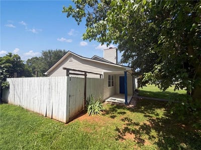 /international/us/2-ember-way-cartersville-ga-110109250297/