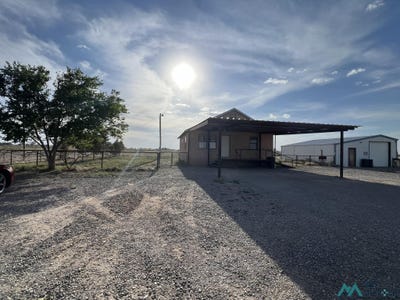 /international/us/r146-n-freeman-avenue-artesia-nm-110106843116/