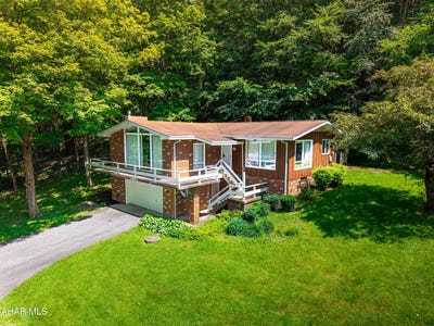 /international/us/153-hemlock-drive-bedford-pa-110100501104/