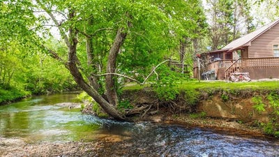 /international/us/107-litton-way-blairsville-ga-110108572040/