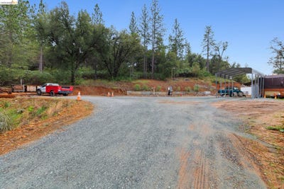 /international/us/21901-sawmill-flat-rd-sonora-ca-110106012751/