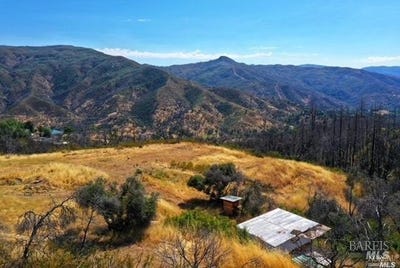 /international/us/1525-hunter-point-road-upper-lake-ca-110097933217/