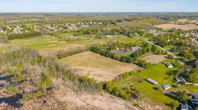 /international/us/lt1-wildwood-rd-west-bend-wi-110108063611/