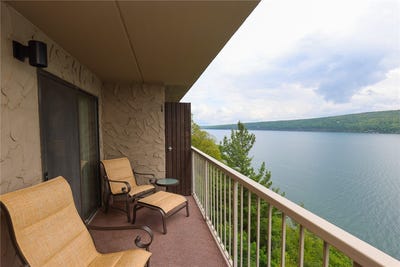 /international/us/167-cliffside-drive-canandaigua-ny-110106101815/