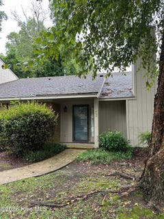 /international/us/143-pine-branches-close-winterville-nc-110106680217/