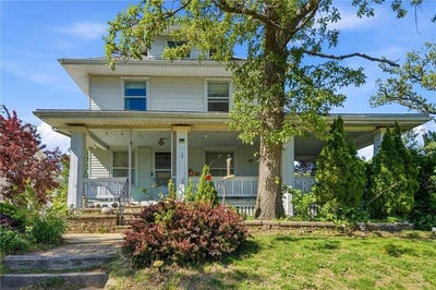 /international/us/1526-c-ave-nw-cedar-rapids-ia-110108171183/
