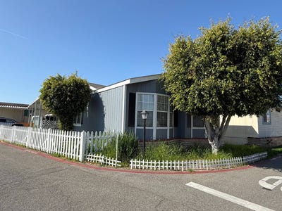 /international/us/6301-warner-ave-huntington-beach-ca-110098631911/