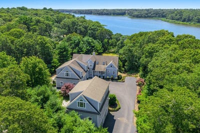 /international/us/359-santuit-road-cotuit-ma-110097732469/?lang=zh-tw