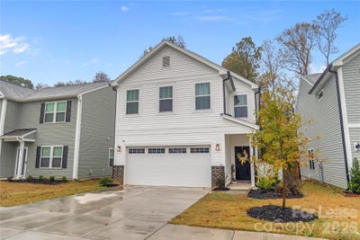 /international/us/242-lacewing-drive-charlotte-nc-110108550286/