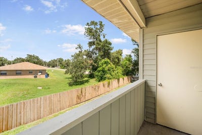 /international/us/239-red-maple-place-brandon-fl-110101808573/