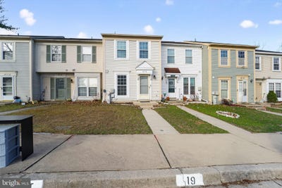 /international/us/8114-cloverhurst-road-glen-burnie-md-110106705827/