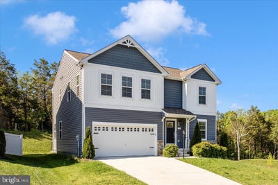 /international/us/12-belmont-place-falling-waters-wv-110107871626/