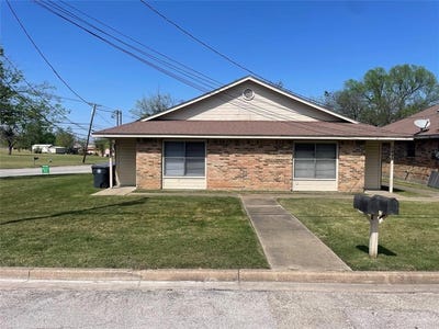 /international/us/3445-47-pewitt-drive-waco-tx-110106722257/