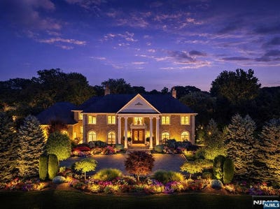 /international/us/196-vaccaro-drive-cresskill-nj-110101268753/