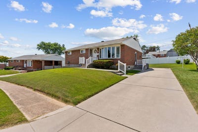 /international/us/8422-coco-rd-rosedale-md-110108691069/