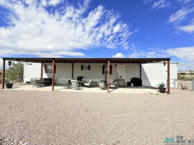 /international/us/304-ocotillo-drive-elephant-butte-nm-110102935129/