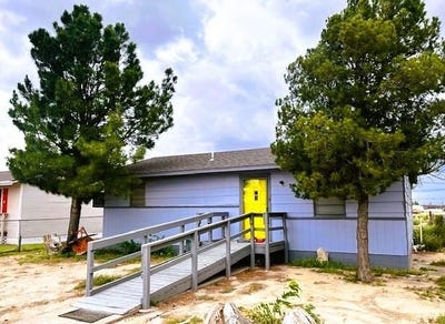 /international/us/1209-n-young-st-fort-stockton-tx-110100526657/