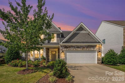 /international/us/6247-six-string-court-fort-mill-sc-110110187331/