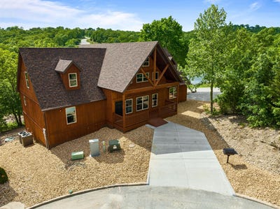 /international/us/128-poolside-way-branson-west-mo-110106434656/